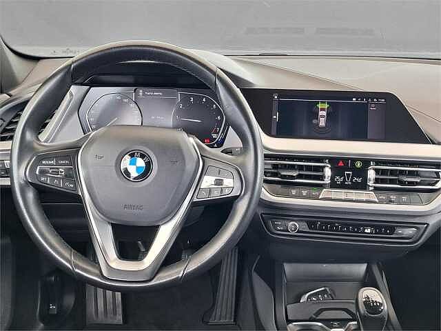 BMW 118 i