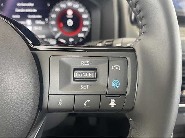 Nissan X-TRAIL 7pl 1.5 e-4ORCE 158kW 4x4 A/T Tekna+