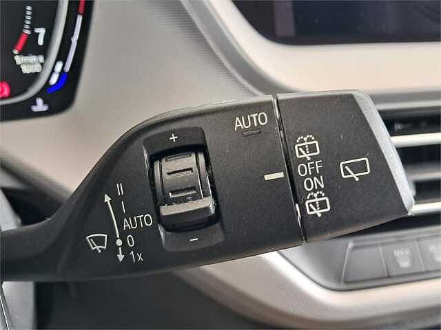 BMW 118 i