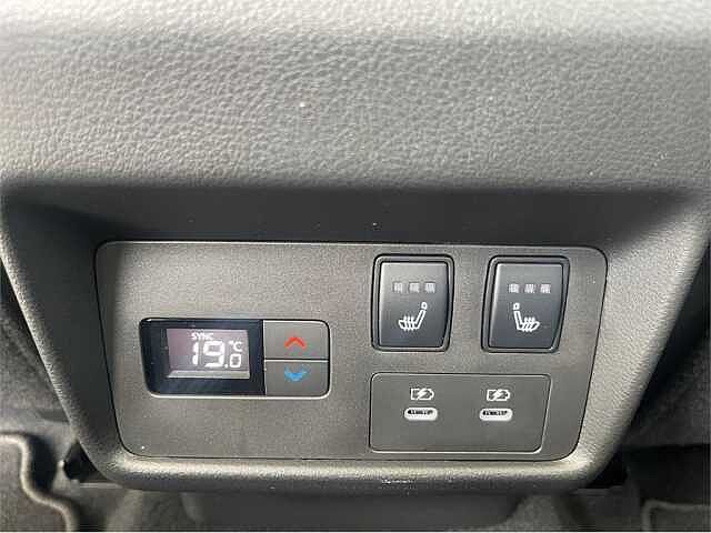 Nissan X-TRAIL 7pl 1.5 e-4ORCE 158kW 4x4 A/T Tekna+
