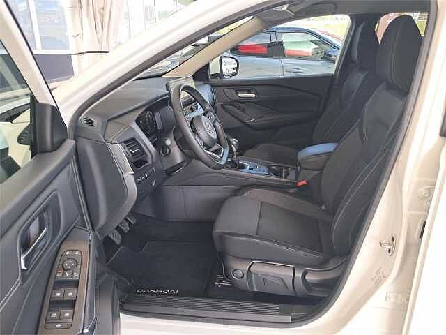 Nissan QASHQAI DIG-T 103kW N-Connecta