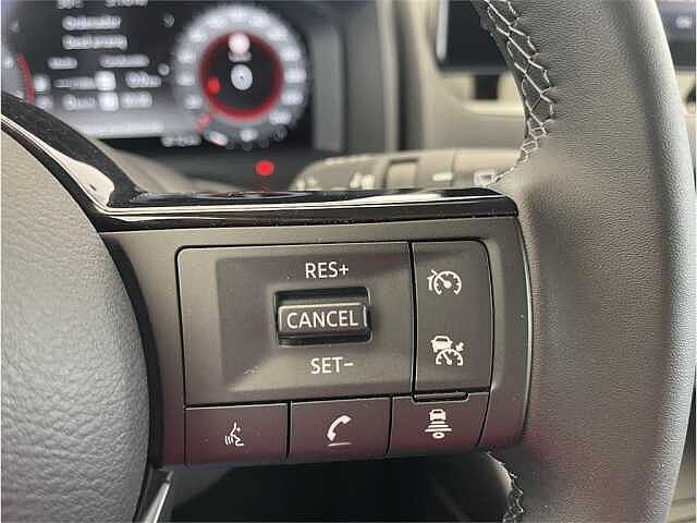 Nissan QASHQAI DIG-T 103kW N-Connecta