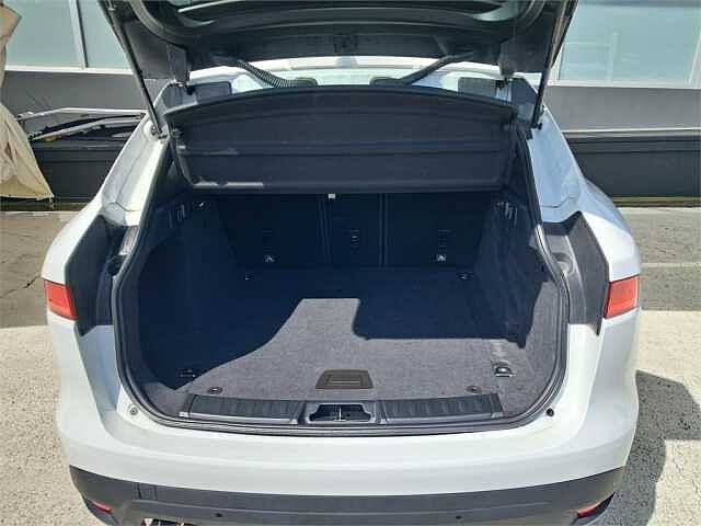 Jaguar F-Pace 2.0L i4D AWD Autom&aacute;tico Portfolio