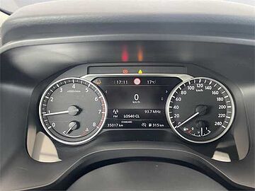 Nissan QASHQAI DIG-T 103kW (140CV) mHEV 4x2 Acenta DIAMOND SILVER