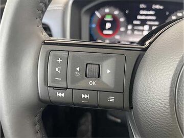 Nissan QASHQAI E-POWER 140 KW (190 CV) Tekna+ KATANA GREY MIDNIGHT BLAC