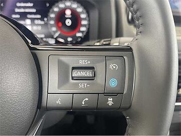 Nissan X-TRAIL 7pl 1.5 e-4ORCE 158kW 4x4 A/T Tekna+ CHAMPANGE SILVER