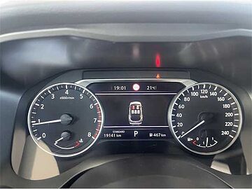 Nissan QASHQAI DIG-T 116kW (158CV) mHEV CVT Acenta SKYLINE GREY