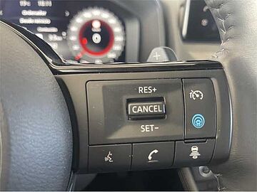 Nissan X-TRAIL 5pl 1.5T VC 120kW MHEV 4x2 Tekna CHAMPAGNE SILVER